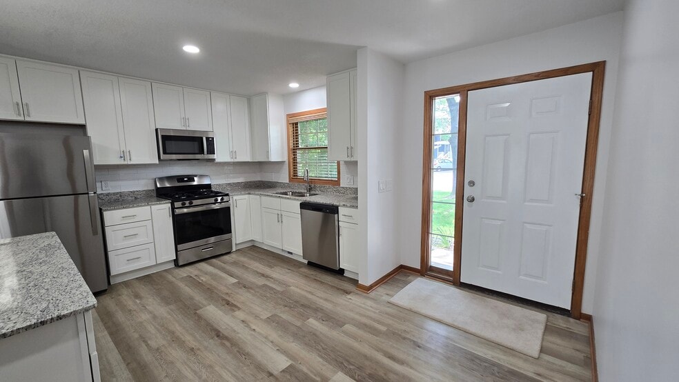New Stainless appliances and dishwasher - 2303 Grange Ave N