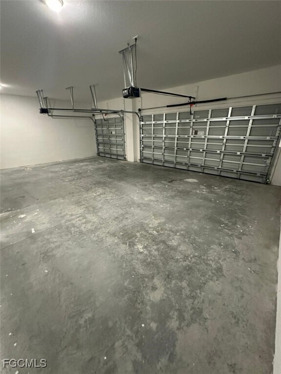 Building Photo - 5008 Idaho Ln