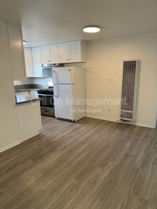 Building Photo - 14333 Haynes St