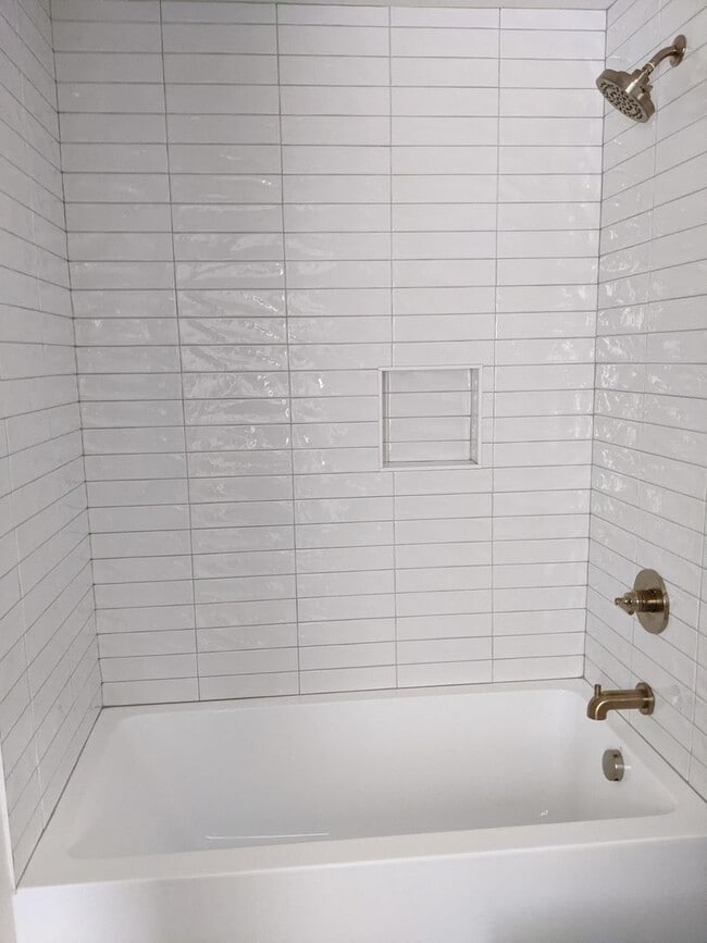 Building Photo - 162 Morgan Pl