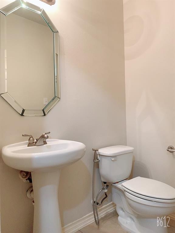 Building Photo - 16422 Pinon Vista Dr
