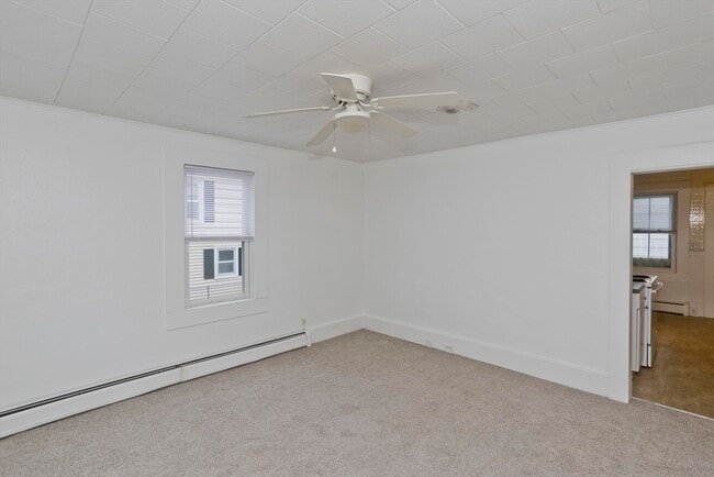 Building Photo - 22-22 East St