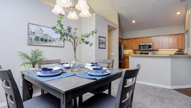 Building Photo - Beautiful Condo In Surprise Valley!