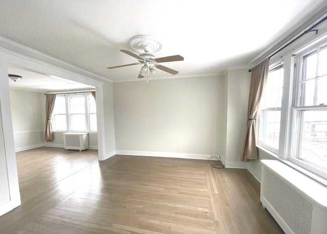 Building Photo - 108 Concord St