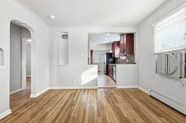 Building Photo - 4310 S Sherman St