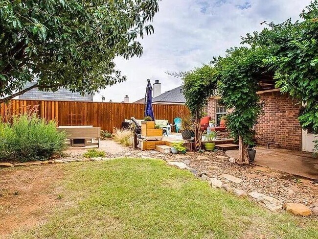 Building Photo - 6720 10th St