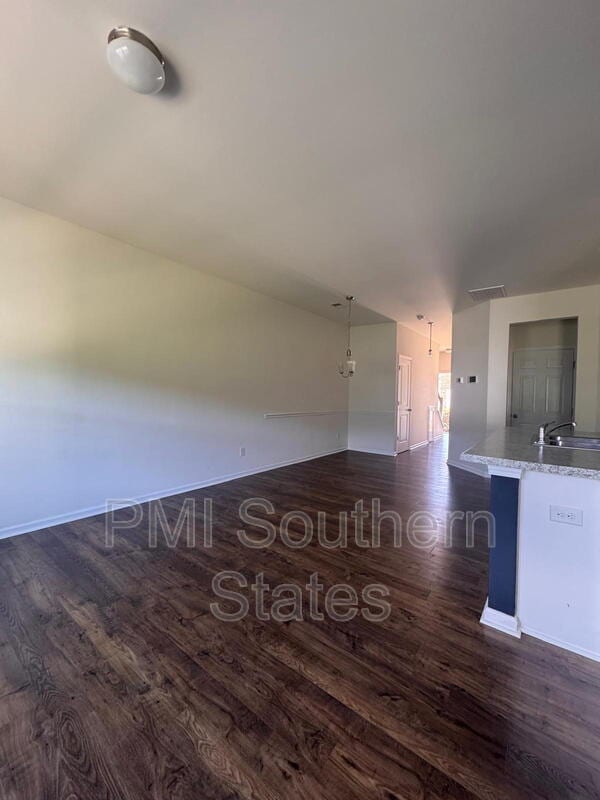 Building Photo - 31 Moorlyn Ln