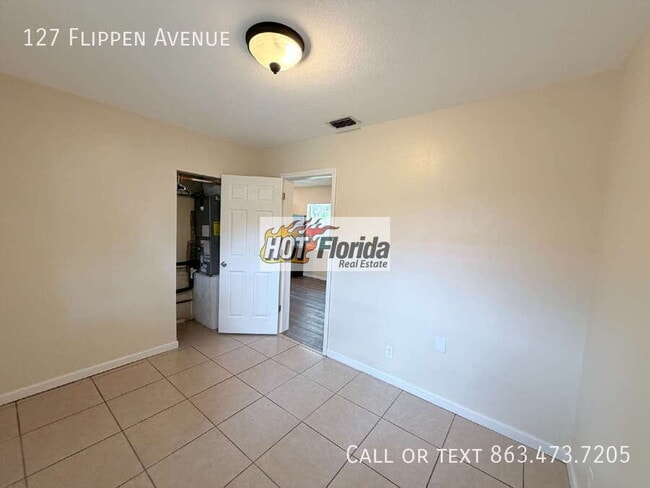 Building Photo - 127 Flippen Ave