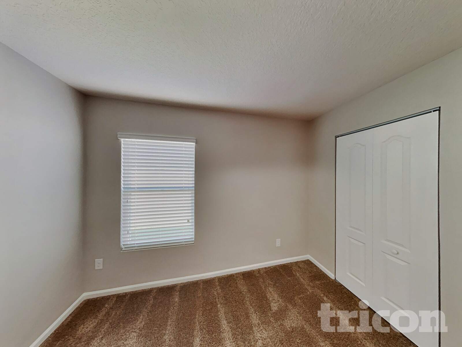 Building Photo - 464 Harley Dr