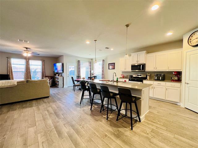 Building Photo - 15748 Putney Wy