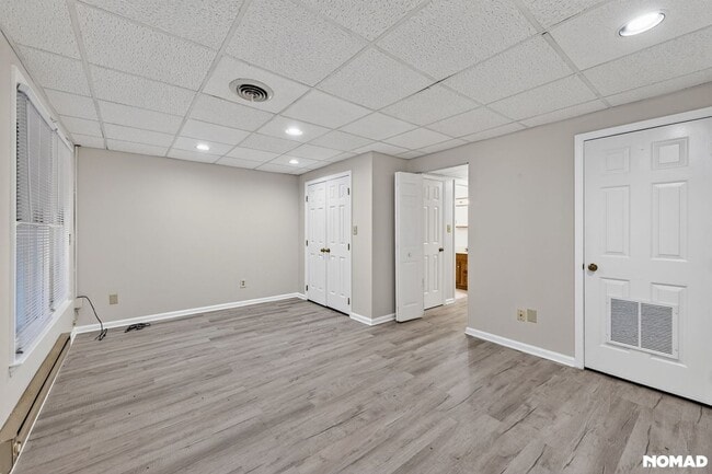 Building Photo - 4131 Kaplan Dr