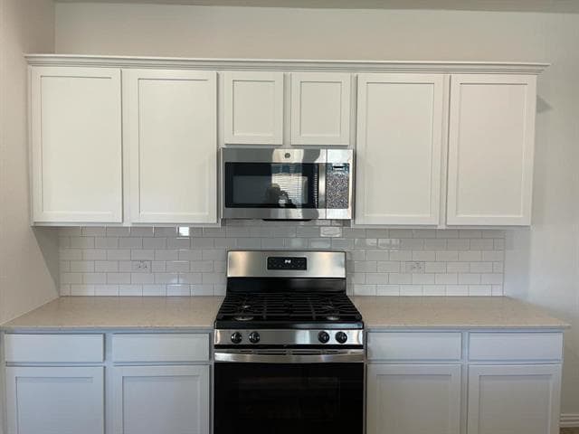 Building Photo - 1119 Sassafras Dr