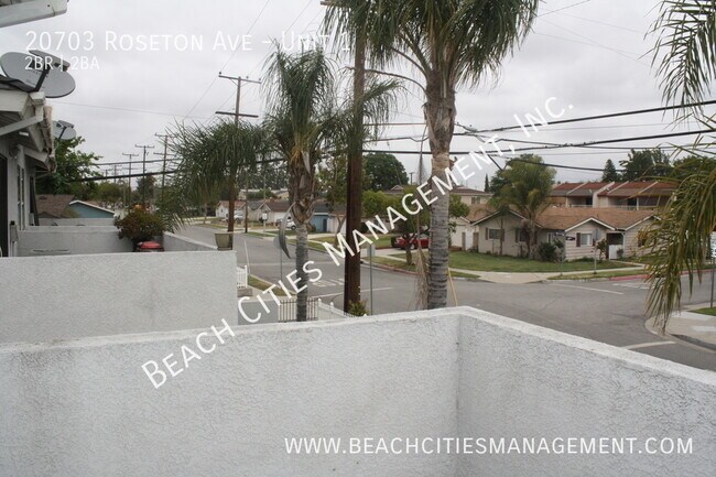 Building Photo - 20703 Roseton Ave
