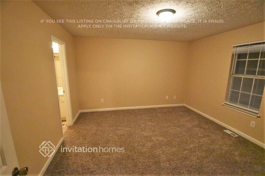 Building Photo - 144 Shadow Wood Dr