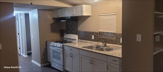 Building Photo - 349 State Hwy 95