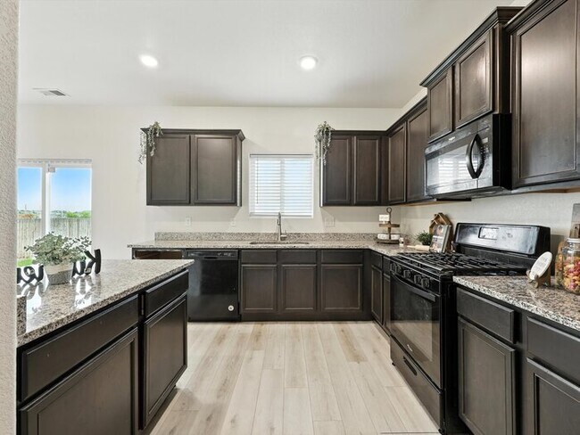 Building Photo - 9723 Borderpine Way