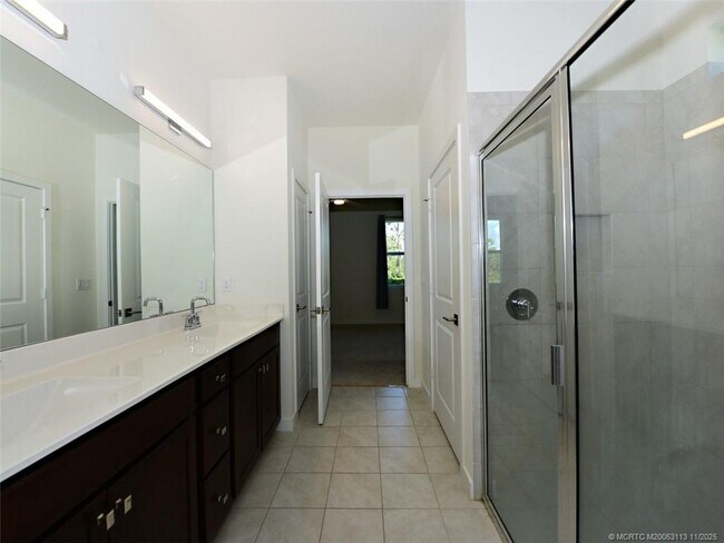 Building Photo - 4554 NW King Ct