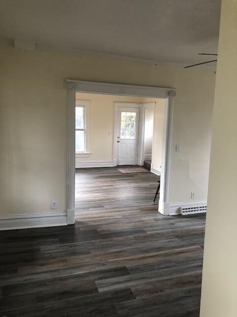 Building Photo - 1223 6th St