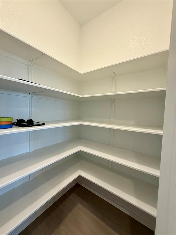Building Photo - 306 Camargue Dr