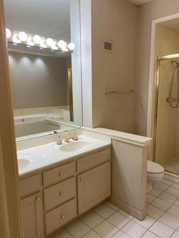 Building Photo - 5200 Keller Springs Rd