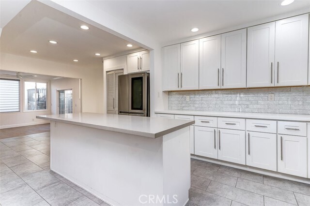 Building Photo - 4225 Dundee Dr