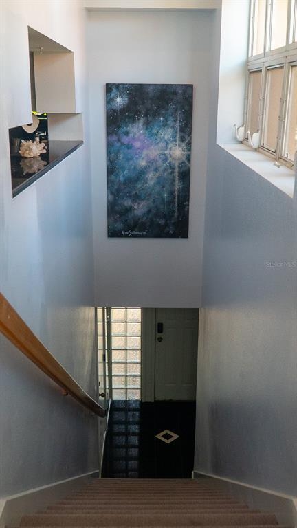 Building Photo - 1635 Royal Palm Dr S