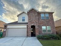 Building Photo - 200 Broussard Hl Dr