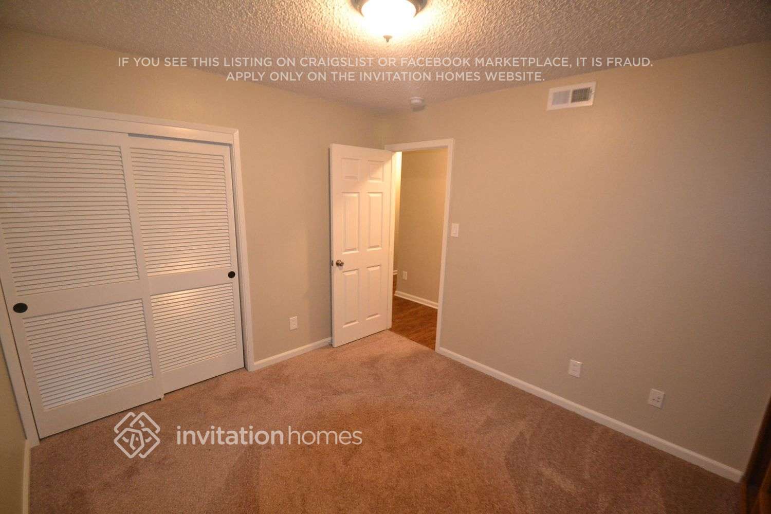 Building Photo - 9149 Thilow Dr