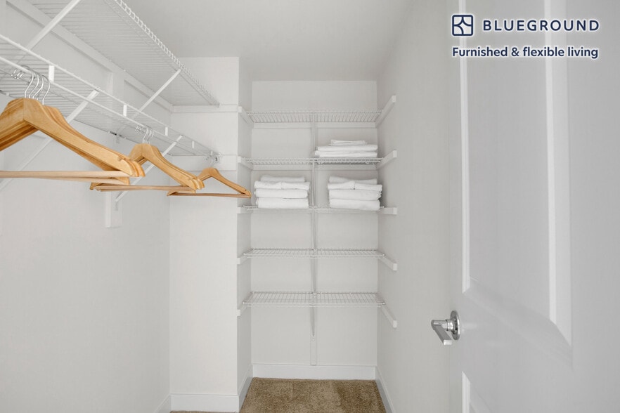 Building Photo - 2500 Clarendon Blvd