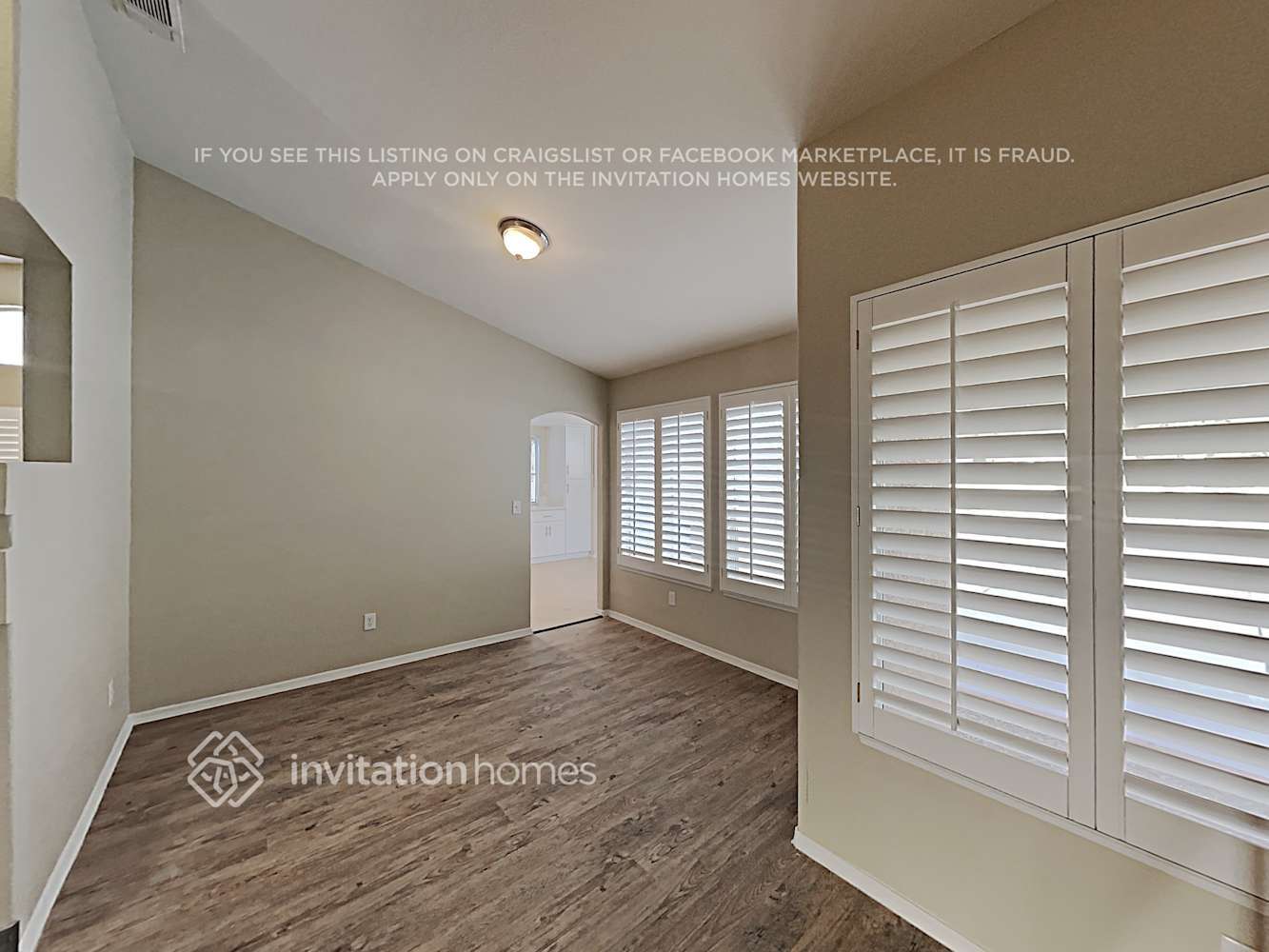 Building Photo - 4512 Crimson Leaf Dr