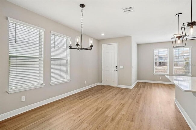 Building Photo - 5093 Railroad Vine Aly