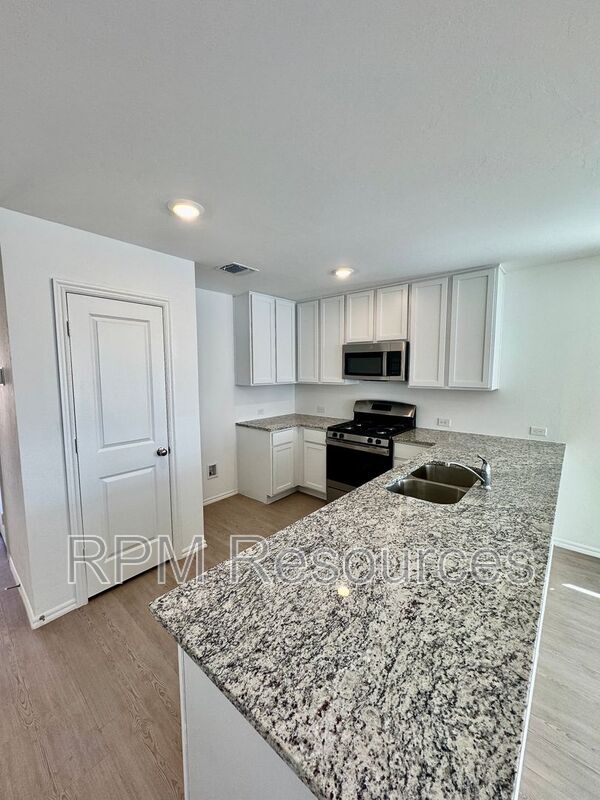 Building Photo - 3230 NW 147th Ter