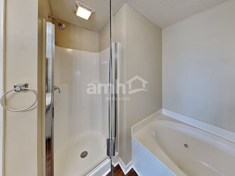 Building Photo - 136 Trail Ridge Way