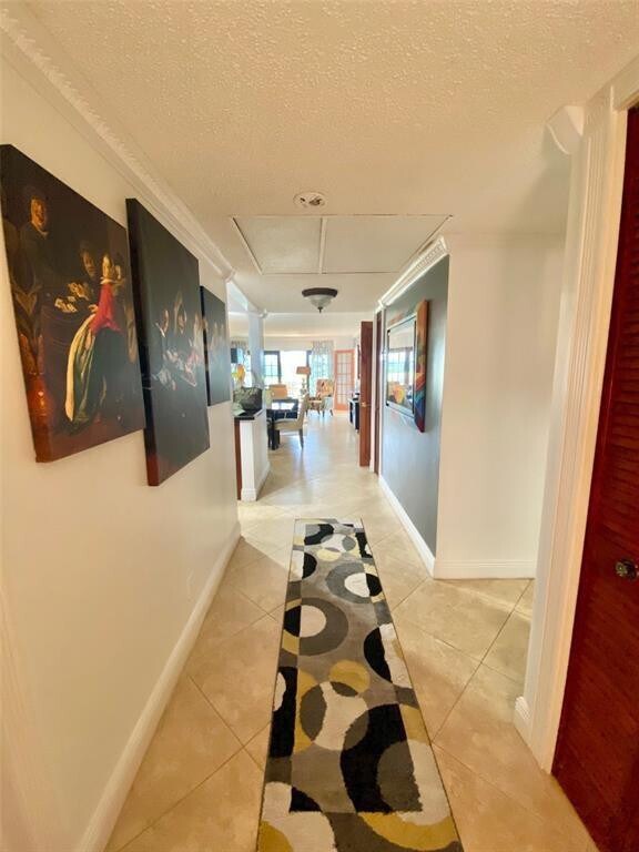 Building Photo - 2681 S Course Dr
