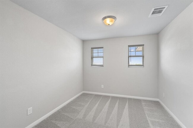 Building Photo - 209 Golden Plains Pkwy