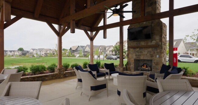 Building Photo - 2634 Buckner Ln