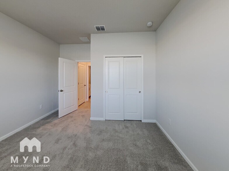 Building Photo - 2431 Arbor Wind Dr