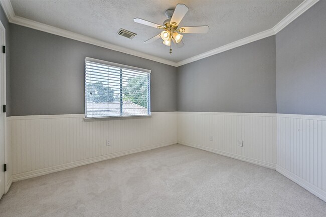 Building Photo - 2714 Safe Harbor Cir