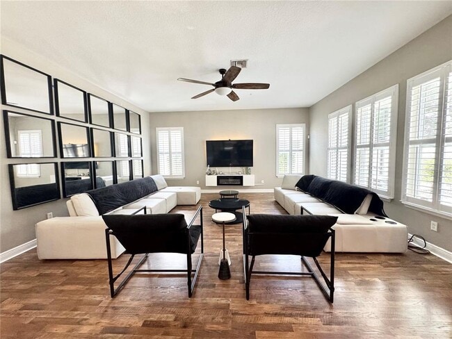 Building Photo - 212 Montara Drive