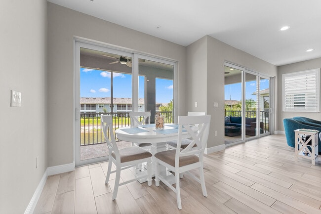 Building Photo - 2609 Seychelles Cir