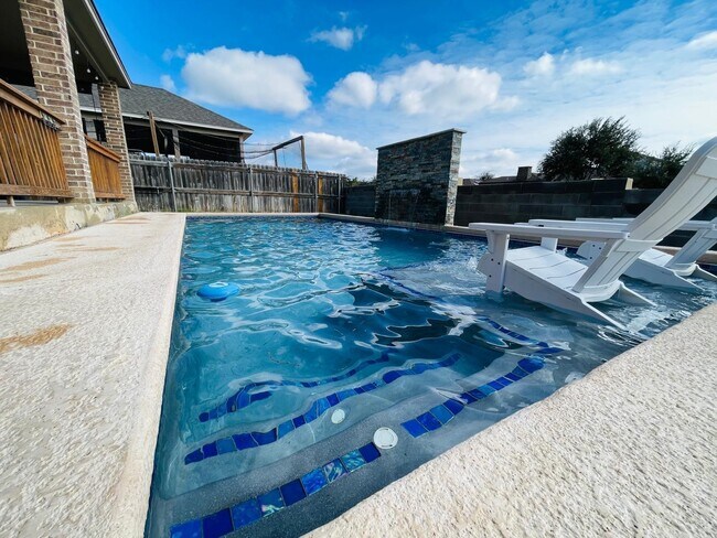 Building Photo - 107 Tranquilo Dr