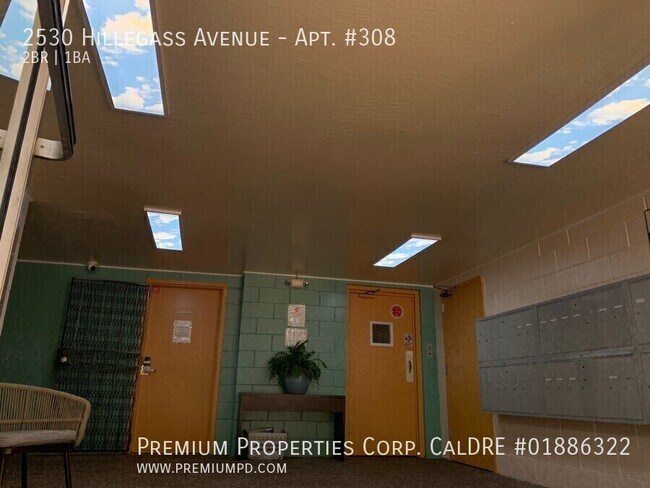 Building Photo - 2530 Hillegass Ave