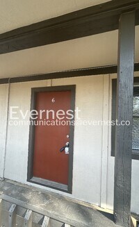 Building Photo - 9 Meredith Ct