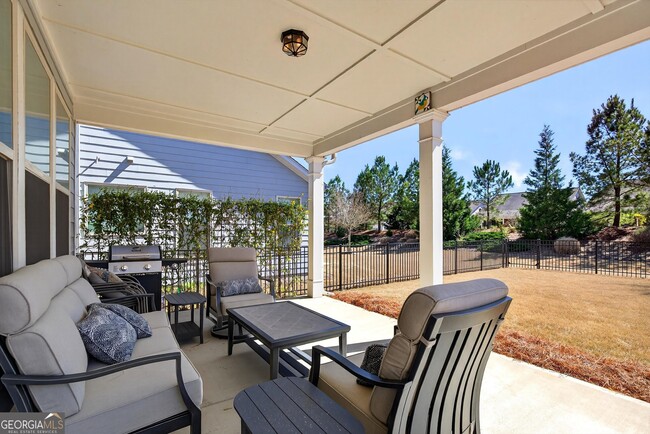 Building Photo - 133 Iron Oak Dr