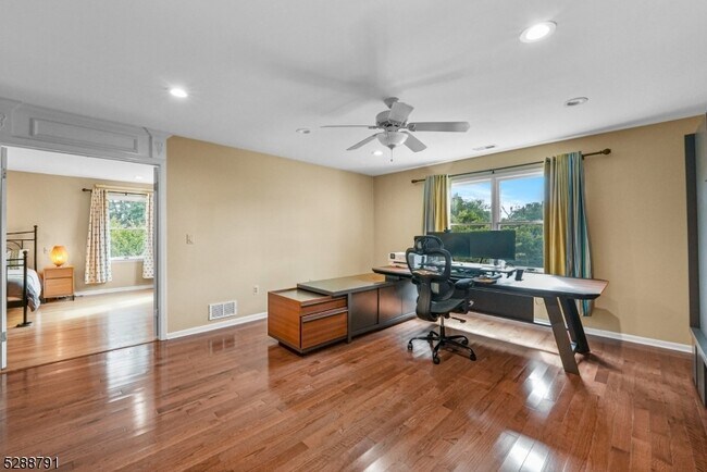 Building Photo - 301 Berkley Ave