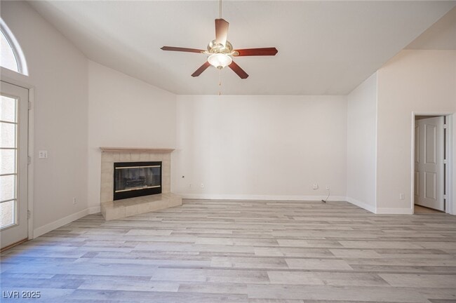 Building Photo - 8301 Boseck Dr