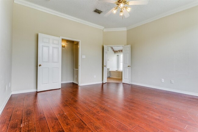 Building Photo - 1429 Sandlewood Dr
