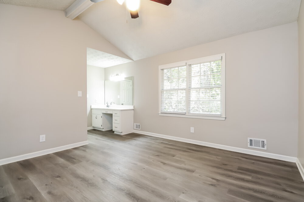 Building Photo - 1609 Sugar Plum Dr SW