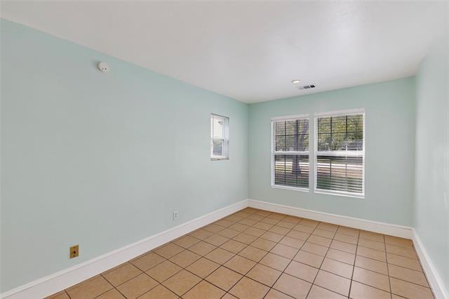 Building Photo - 409 Dewitt St