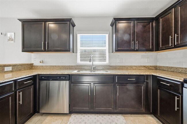 Building Photo - 9649 Tocobaga Pl